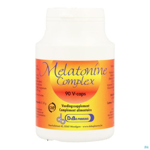 MELATONINE COMPLEX V-CAPS 90 DEBA La mélatonine est une hormone fabriquée par l’épiphyse quand il commence à faire noir. Elle est fabriquée à partir du tryptophane, un acide aminé, et de la sérotonine, un neurotransmetteur. Si votre rythme jour/nuit est perturbé, vous pouvez provoquer des