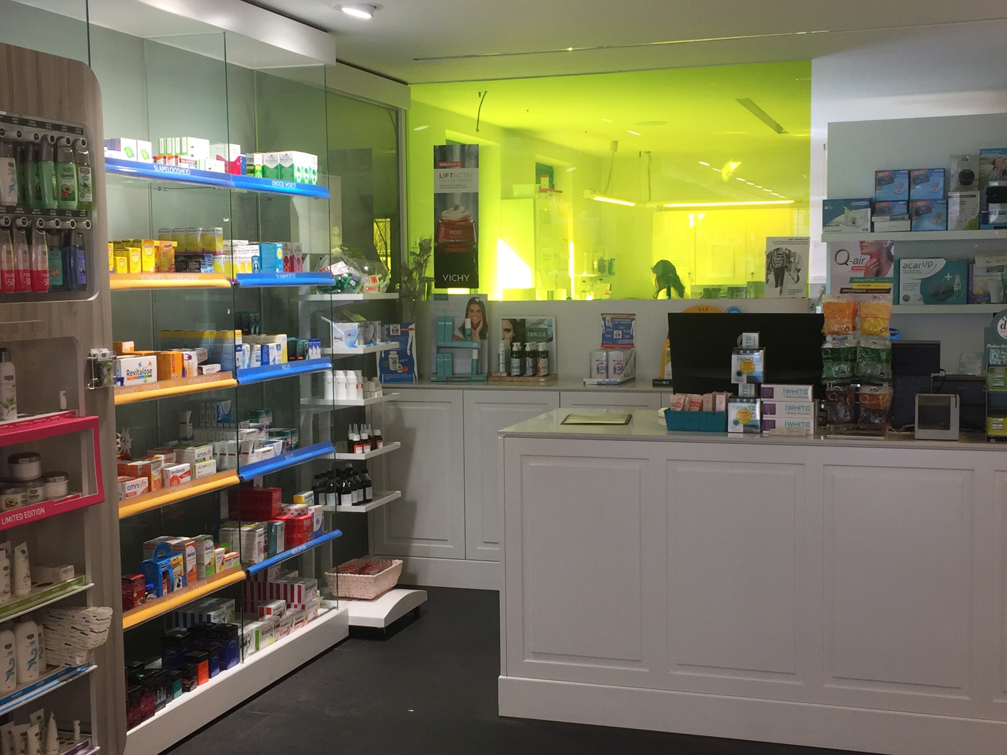 Apotheek Peeters-Petit Apotheek Peeters-Petit gelegen te Maasmechelen.