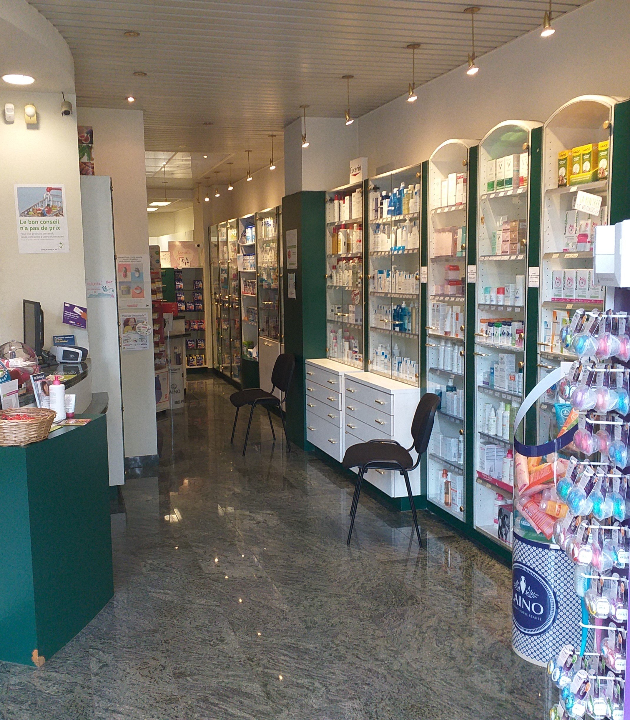 Apotheek/Pharmacie Pharma Force Porte de Hal Apotheek/Pharmacie Pharma Force Porte de Hal gelegen te Sint-Gillis.