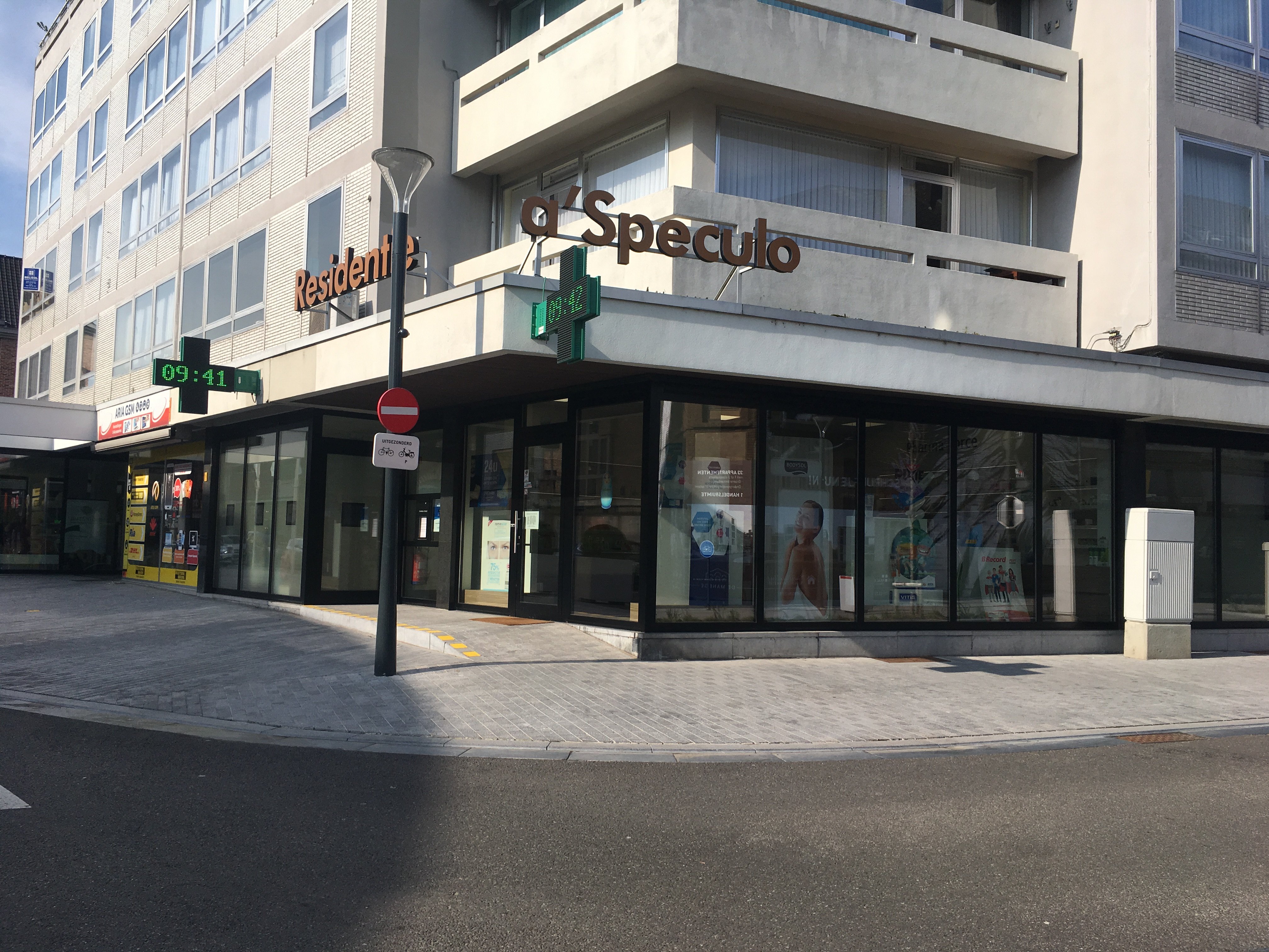 Apotheek Pharma Force Sint-Truiden Apotheek Pharma Force Sint-Truiden gelegen te Sint-Truiden.